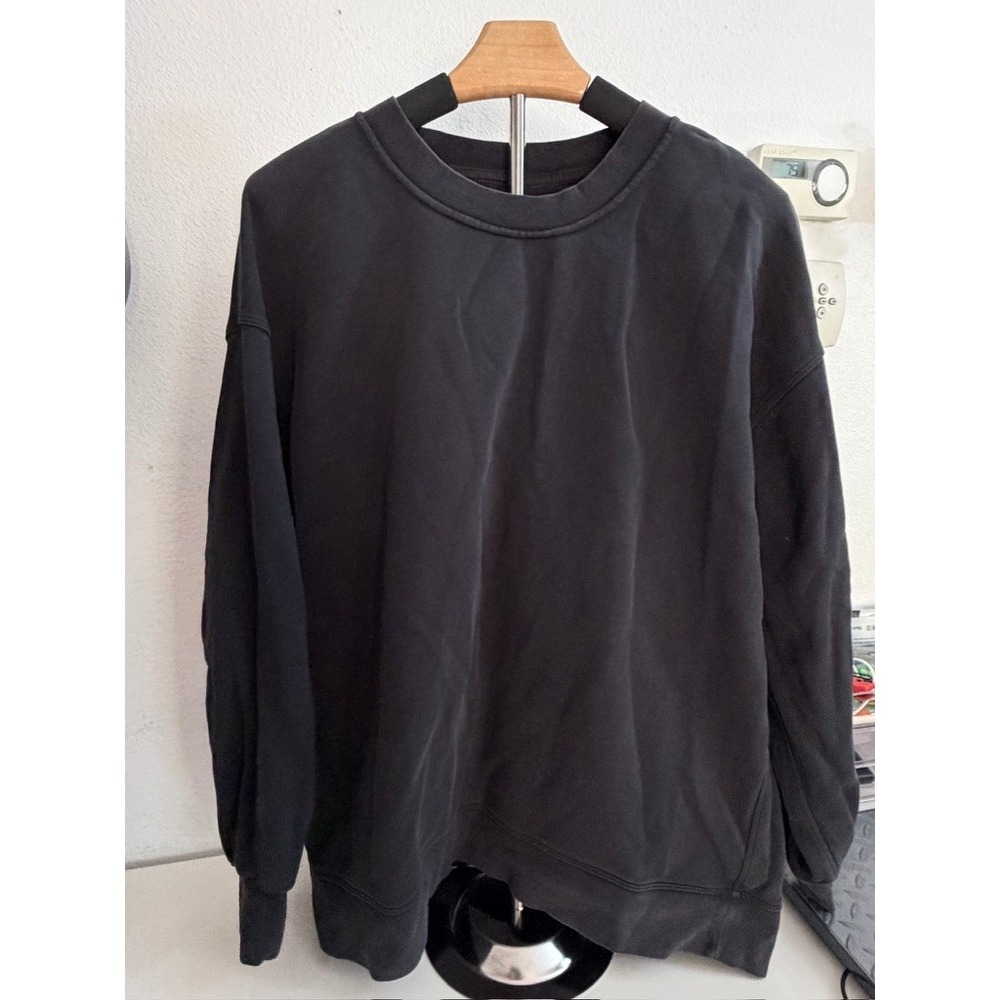 Lululemon Mens Black Crewneck Sweatshirt Relaxed Fit Pullover Logo Sweater